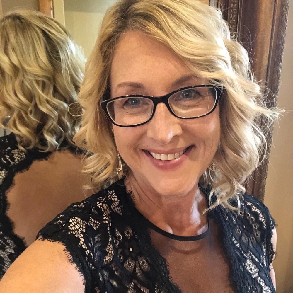 Meet your Posher, Karen